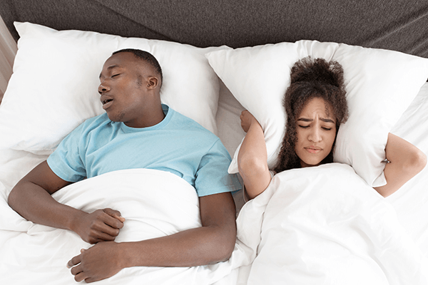 Understanding Sleep Apnea: Symptoms and Modern Oral Treatments.